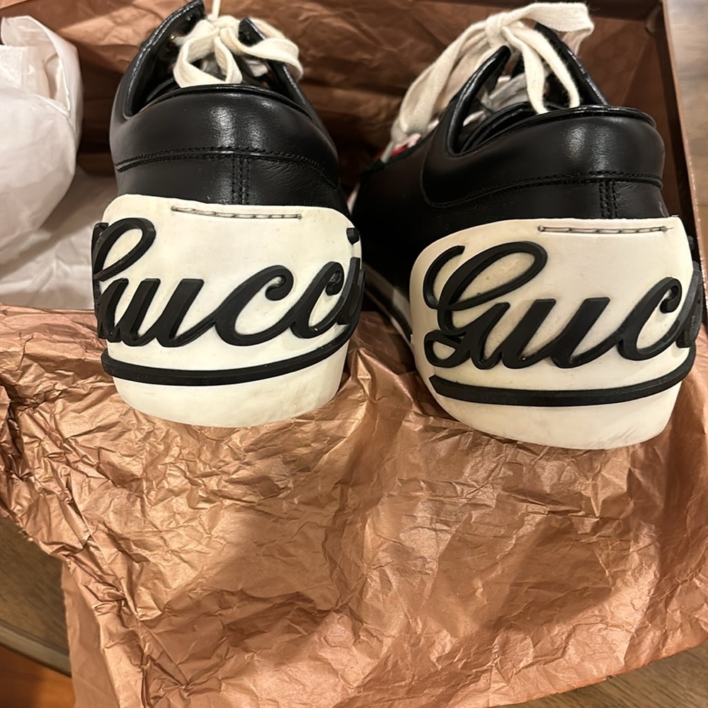 Vintage Gucci sneakers - Picture 3 of 12